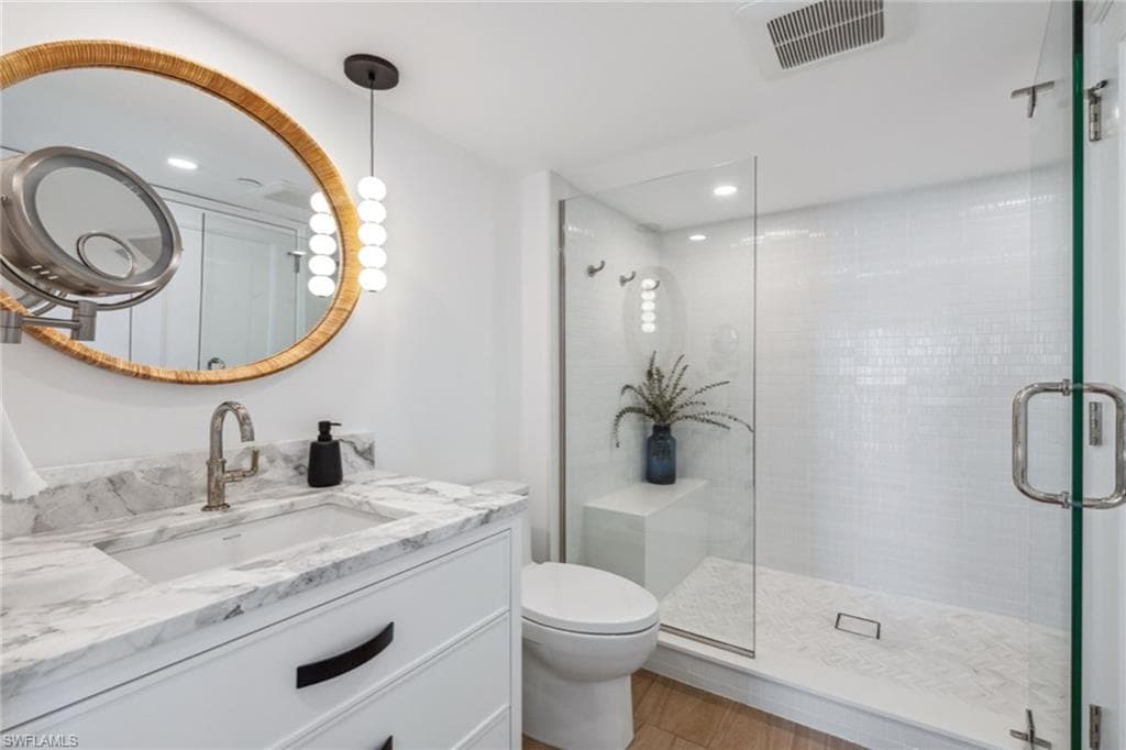 4651 Gulf Shore Blvd N 701, Naples, FL 34103-33