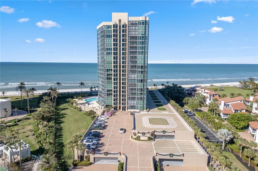 4651 Gulf Shore Blvd N 701, Naples, FL 34103-39
