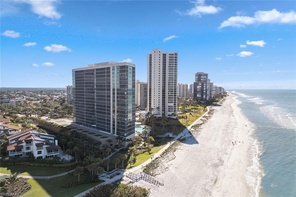 4651 Gulf Shore Blvd N 701, Naples, FL 34103-48