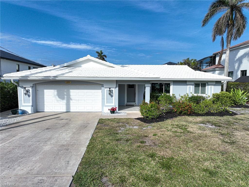 225 3rd St, Bonita Springs, FL 34134-1