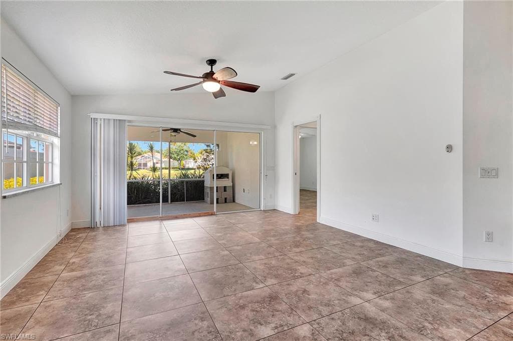 4679 Ossabaw Way, Naples, FL 34119-9