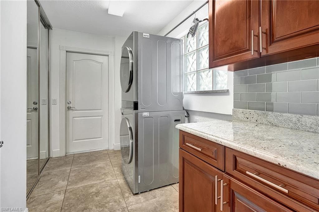 4679 Ossabaw Way, Naples, FL 34119-32