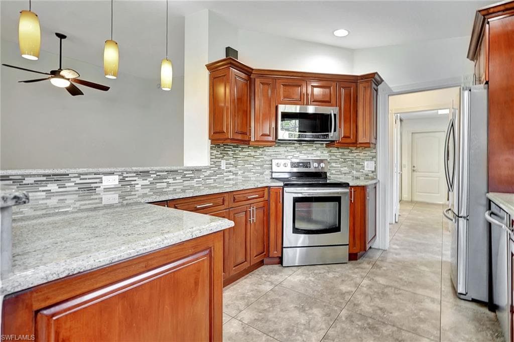 4679 Ossabaw Way, Naples, FL 34119-3