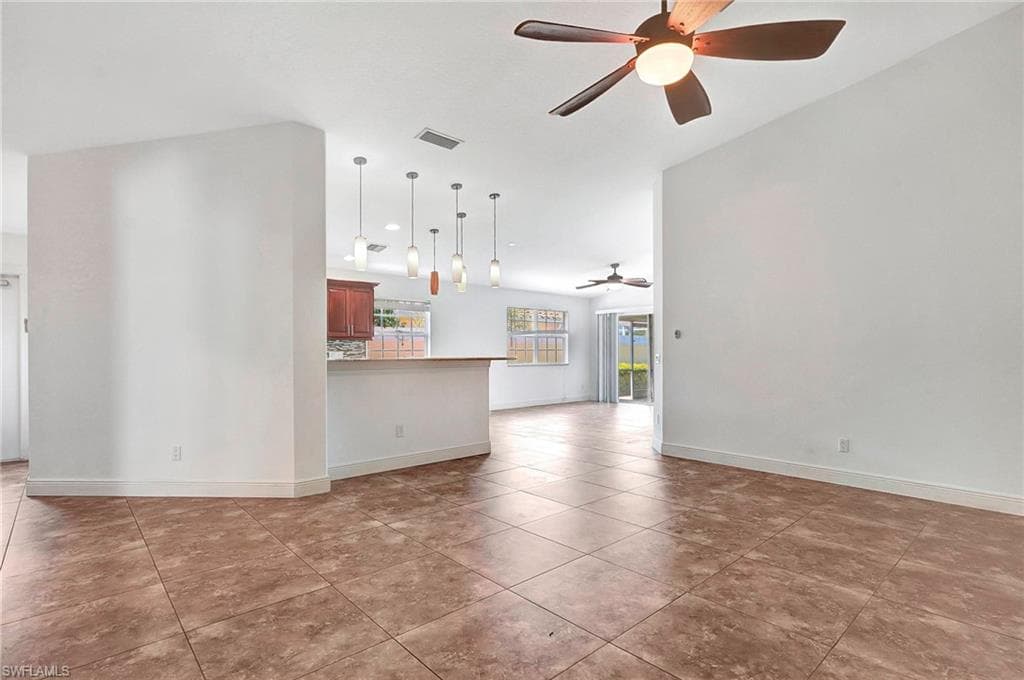 4679 Ossabaw Way, Naples, FL 34119-6