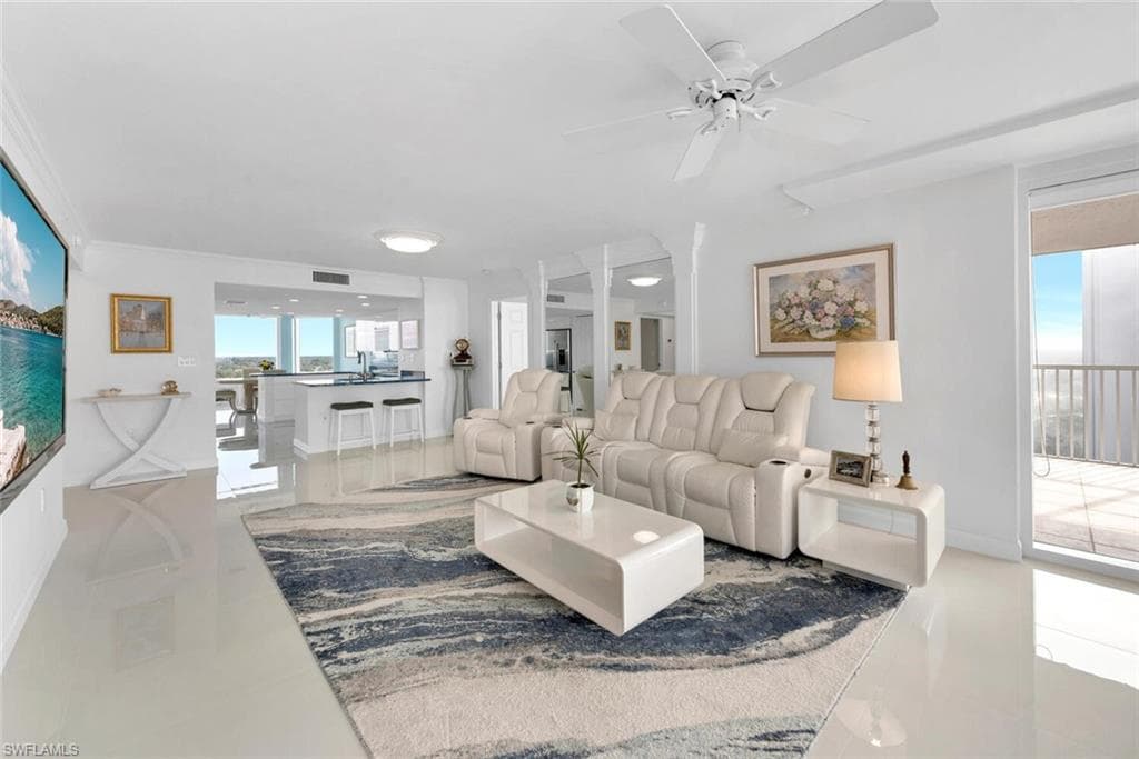 6849 Grenadier Blvd 1504, Naples, FL 34108-3