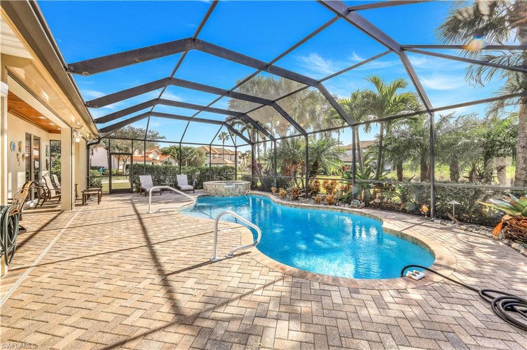9174 Treeside Ct, Naples, FL 34120-36
