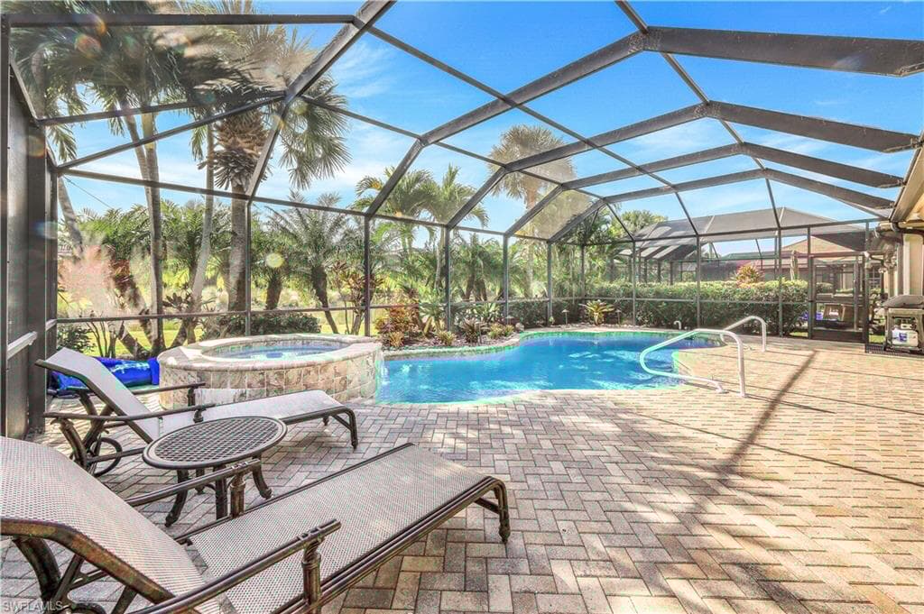 9174 Treeside Ct, Naples, FL 34120-37
