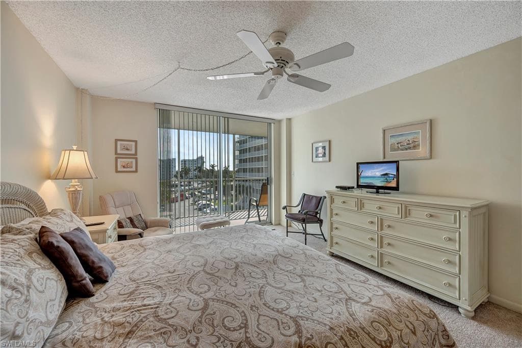 5 Bluebill Ave 412, Naples, FL 34108-13
