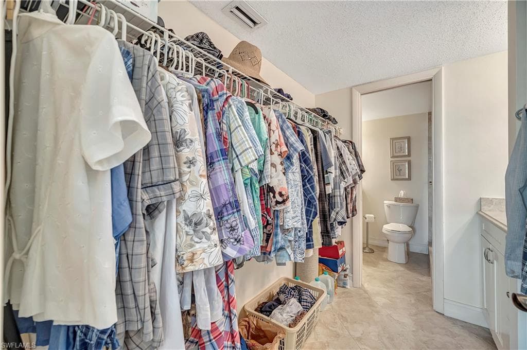 5 Bluebill Ave 412, Naples, FL 34108-15
