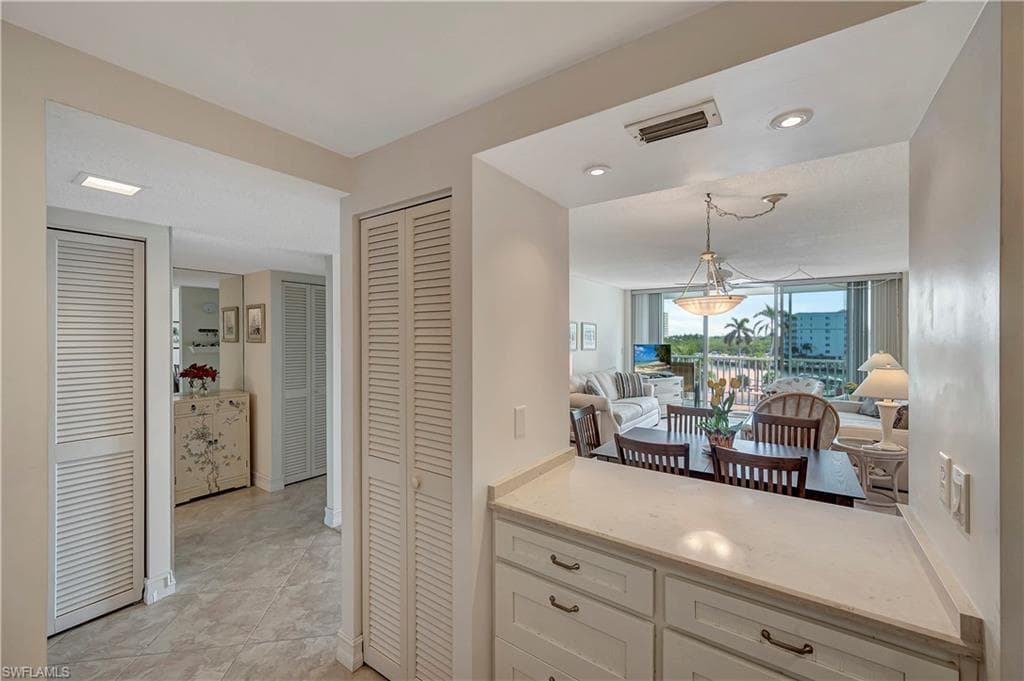 5 Bluebill Ave 412, Naples, FL 34108-22