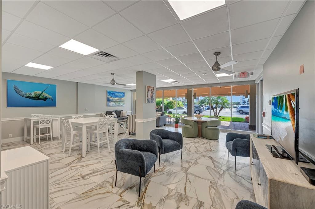 5 Bluebill Ave 412, Naples, FL 34108-24