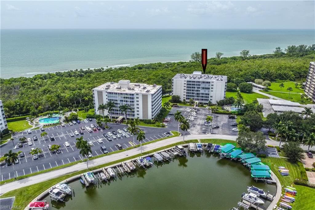 5 Bluebill Ave 412, Naples, FL 34108-2