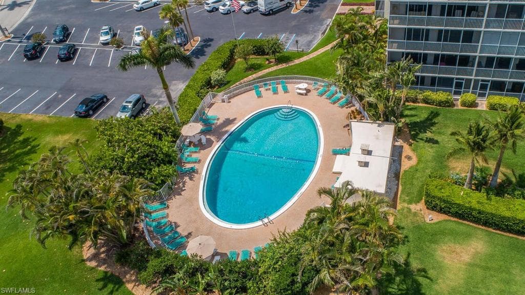 5 Bluebill Ave 412, Naples, FL 34108-29