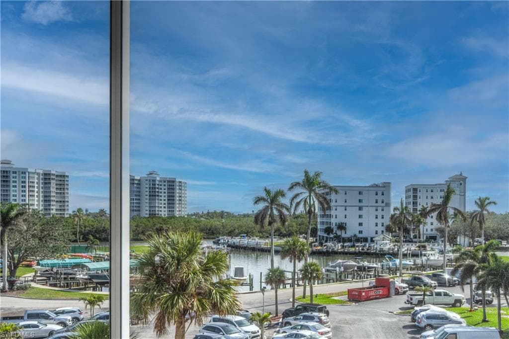 5 Bluebill Ave 412, Naples, FL 34108-4