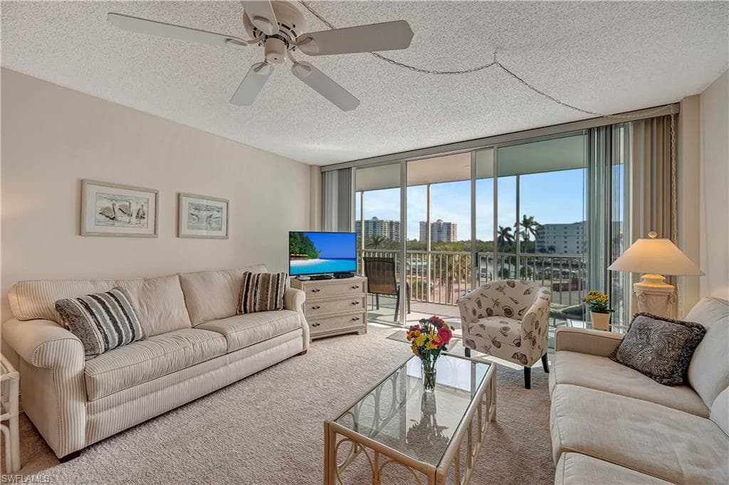 5 Bluebill Ave 412, Naples, FL 34108-6