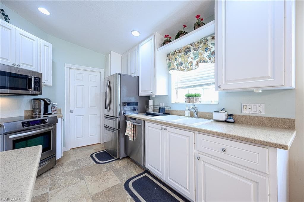 28128 Goby Trl, Bonita Springs, FL 34135-10