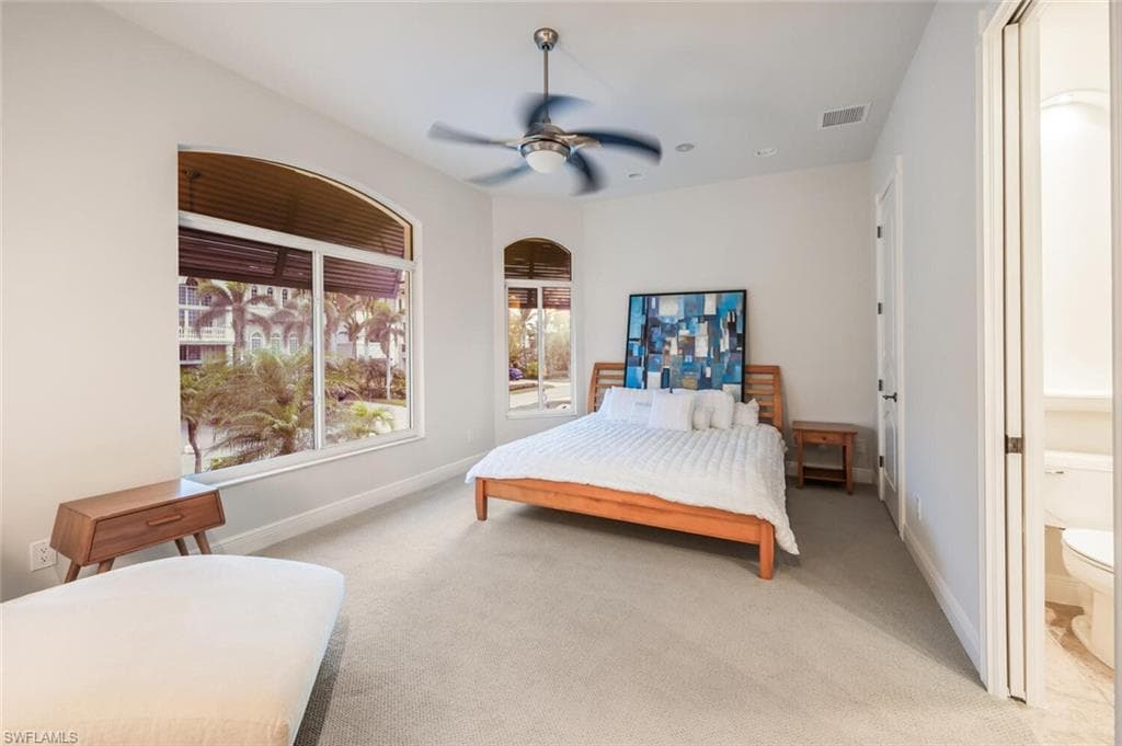 319 Lagoon Ave, Naples, FL 34108-23