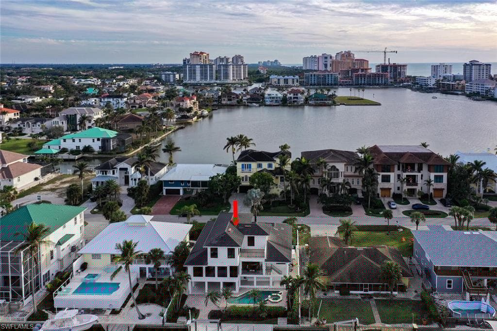 319 Lagoon Ave, Naples, FL 34108-51