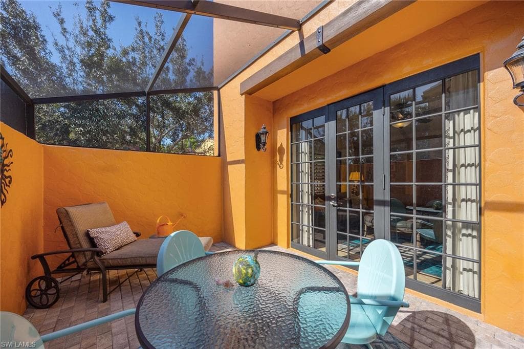 9106 Chula Vista St 115, Naples, FL 34113-26