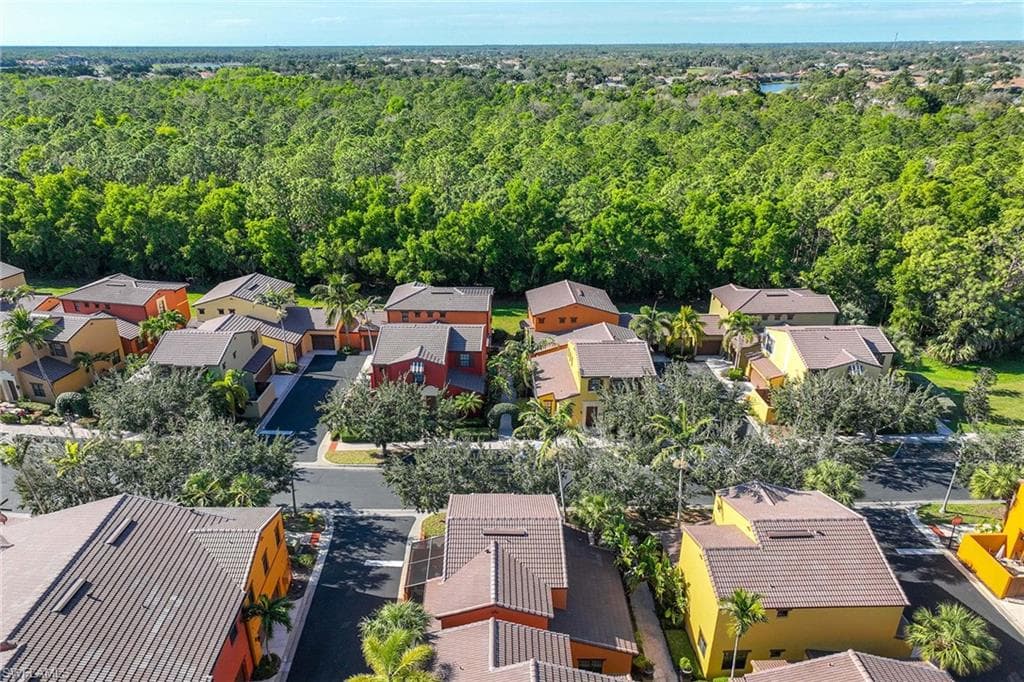 9106 Chula Vista St 115, Naples, FL 34113-30