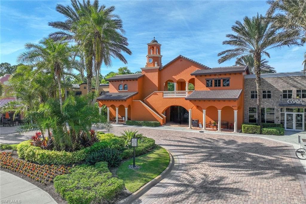 9106 Chula Vista St 115, Naples, FL 34113-38