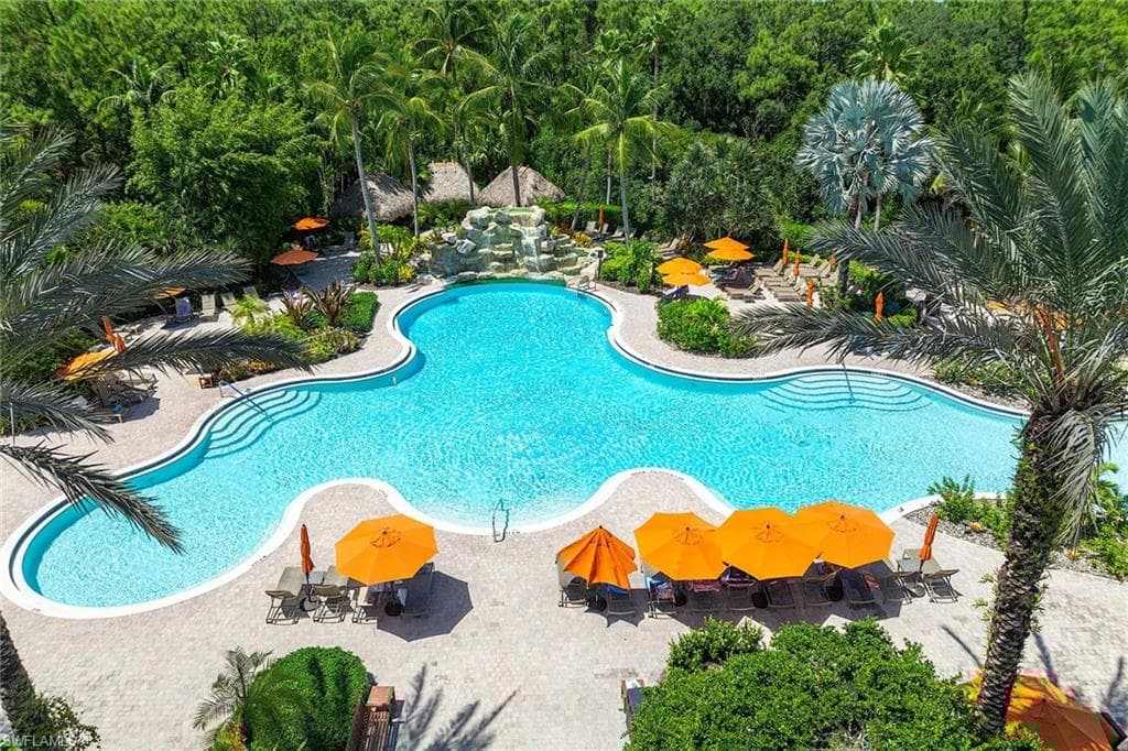 9106 Chula Vista St 115, Naples, FL 34113-41