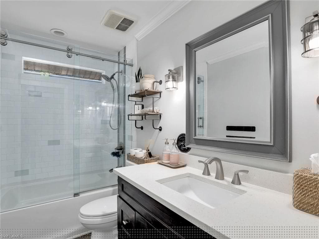 260 16th Ave NW, Naples, FL 34120-19
