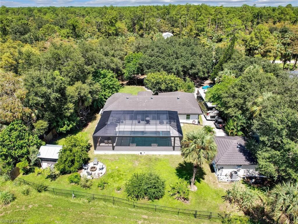 260 16th Ave NW, Naples, FL 34120-36