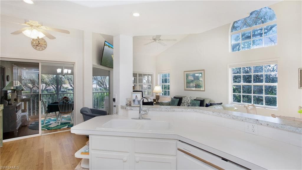 13271 Sherburne Cir 2504, Bonita Springs, FL 34135-19