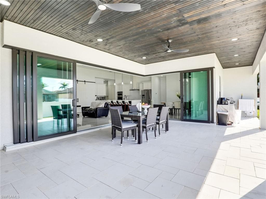 2506 24th Ct, Cape Coral, FL 33914-11