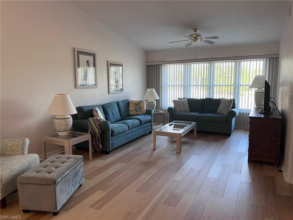 3480 Frosty Way 4, Naples, FL 34112-9