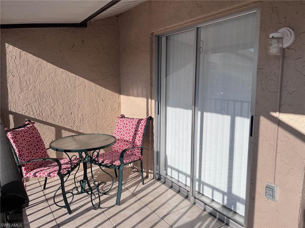 3480 Frosty Way 4, Naples, FL 34112-30