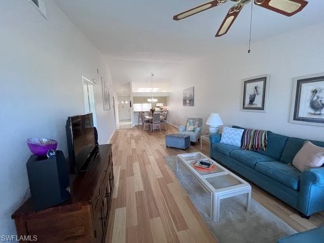 3480 Frosty Way 4, Naples, FL 34112-7
