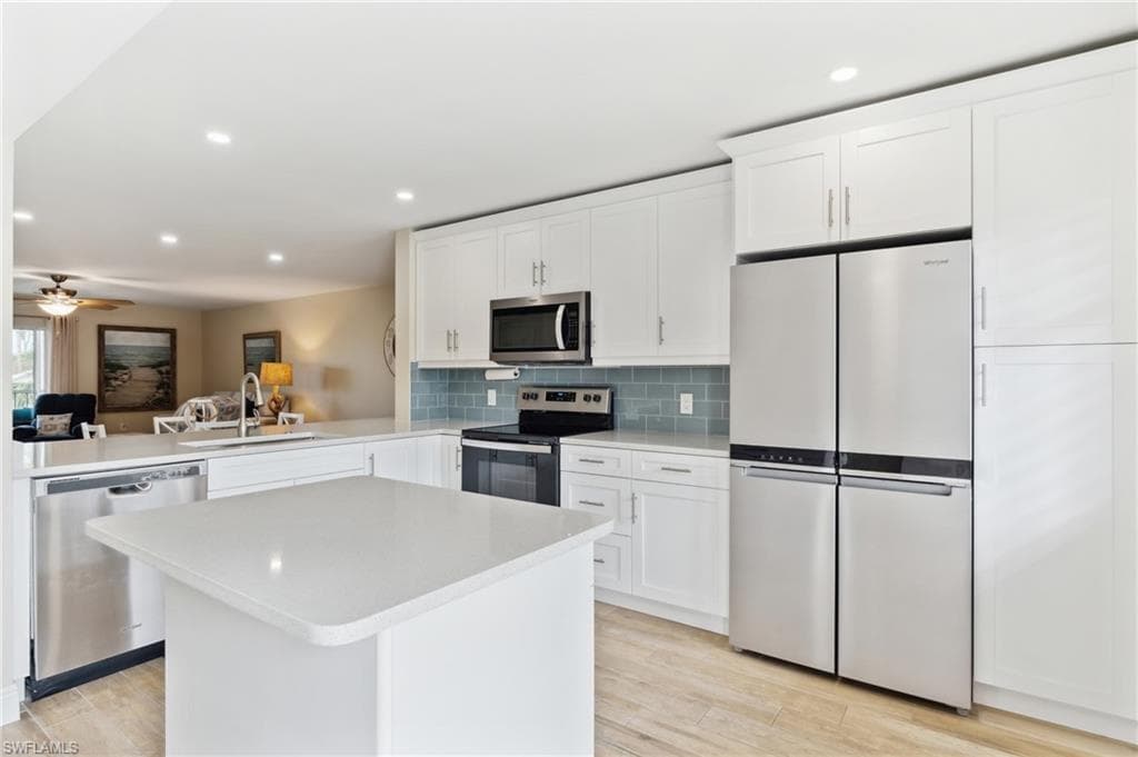3062 Sandpiper Bay Cir K203, Naples, FL 34112-4