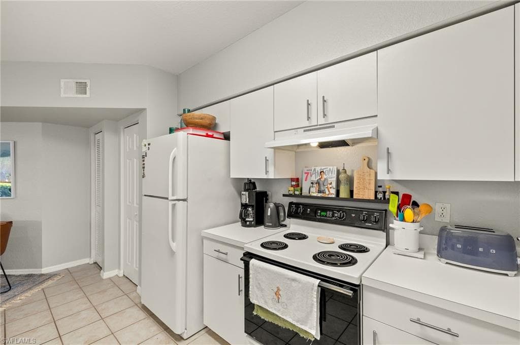 27111 Matheson Ave 101, Bonita Springs, FL 34135-9