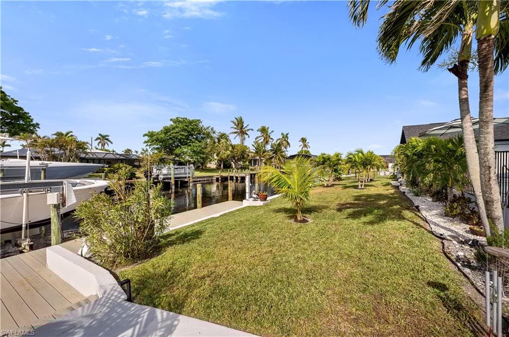 5360 Congo Ct, Cape Coral, FL 33904-7