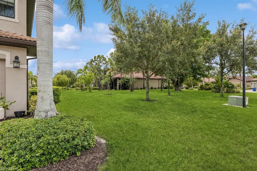 11157 Monte Carlo Blvd, Bonita Springs, FL 34135-4