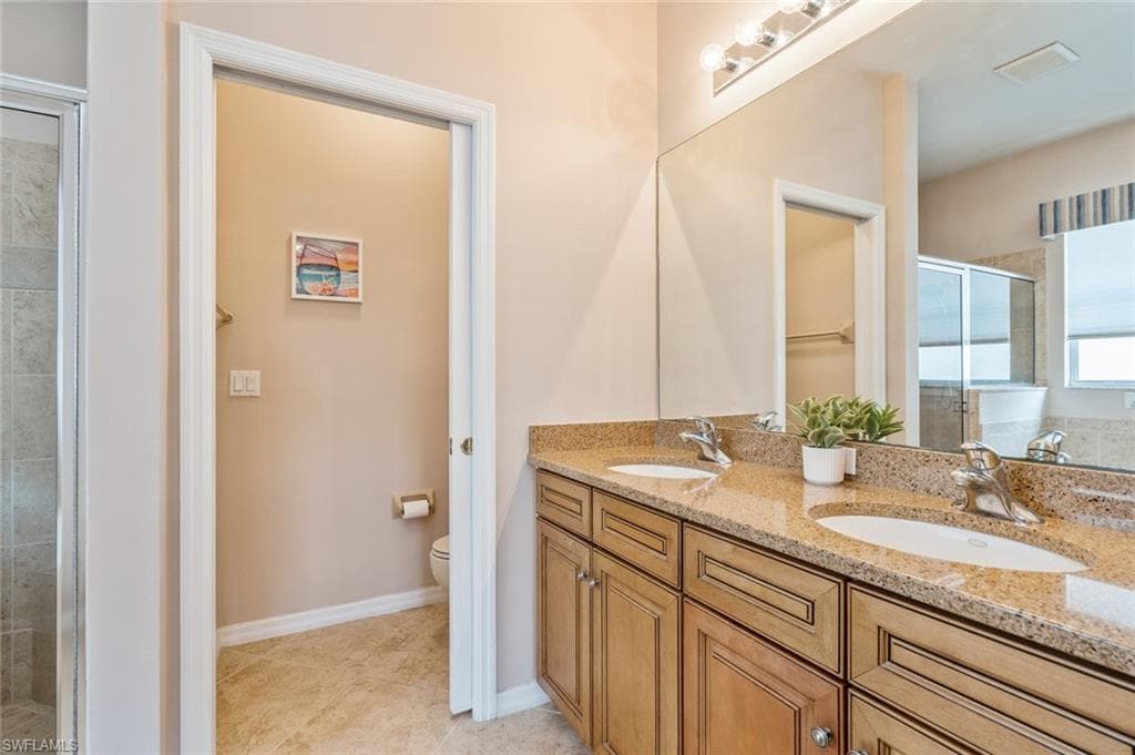3271 Midship Dr, North Fort Myers, FL 33903-28
