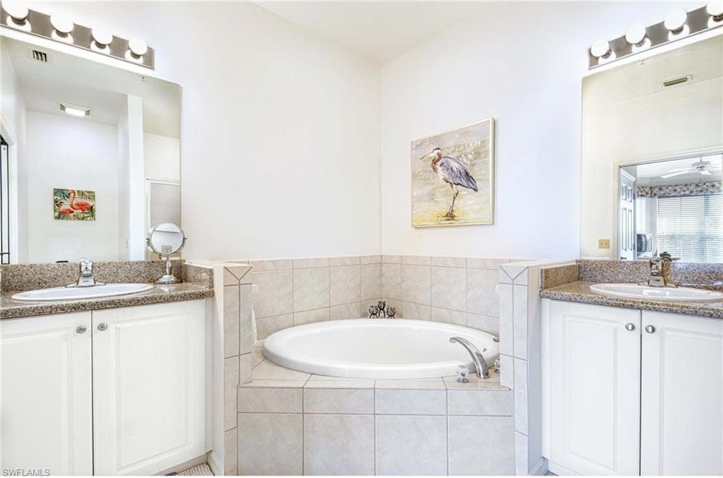 7905 Mahogany Run Ln 1324, Naples, FL 34113-11