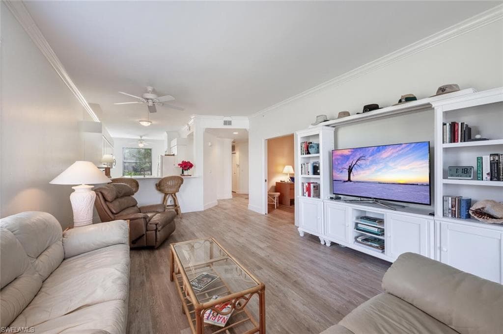 8555 Naples Heritage Dr 218, Naples, FL 34112-10