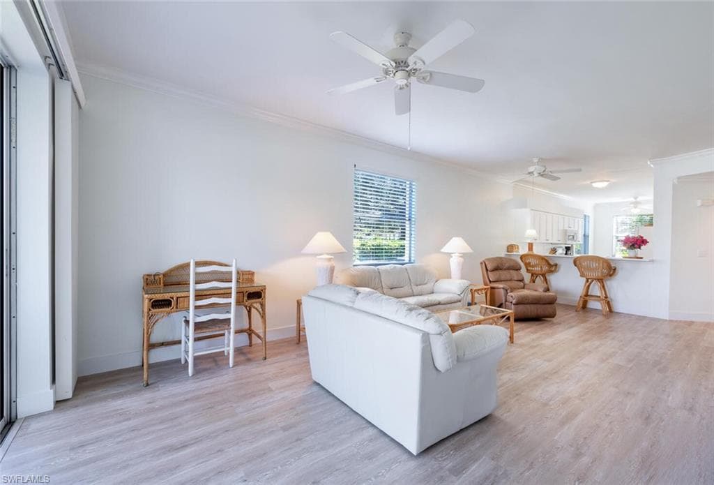8555 Naples Heritage Dr 218, Naples, FL 34112-12