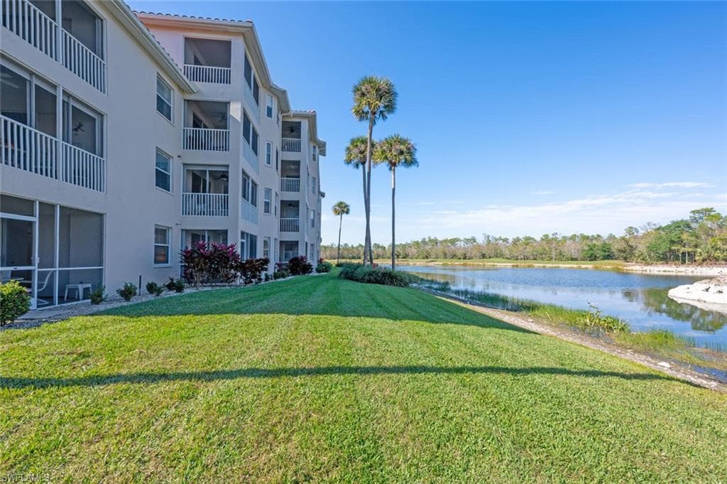 8555 Naples Heritage Dr 218, Naples, FL 34112-29