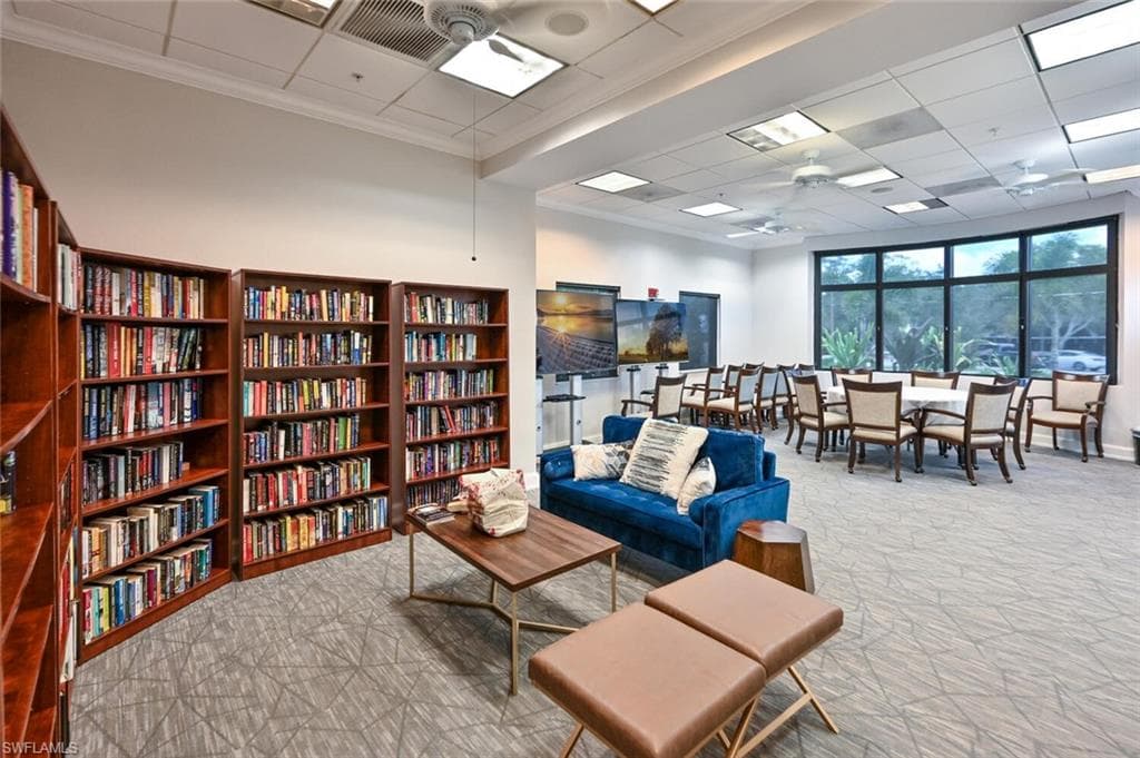 8555 Naples Heritage Dr 218, Naples, FL 34112-46