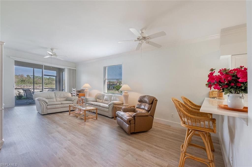 8555 Naples Heritage Dr 218, Naples, FL 34112-6