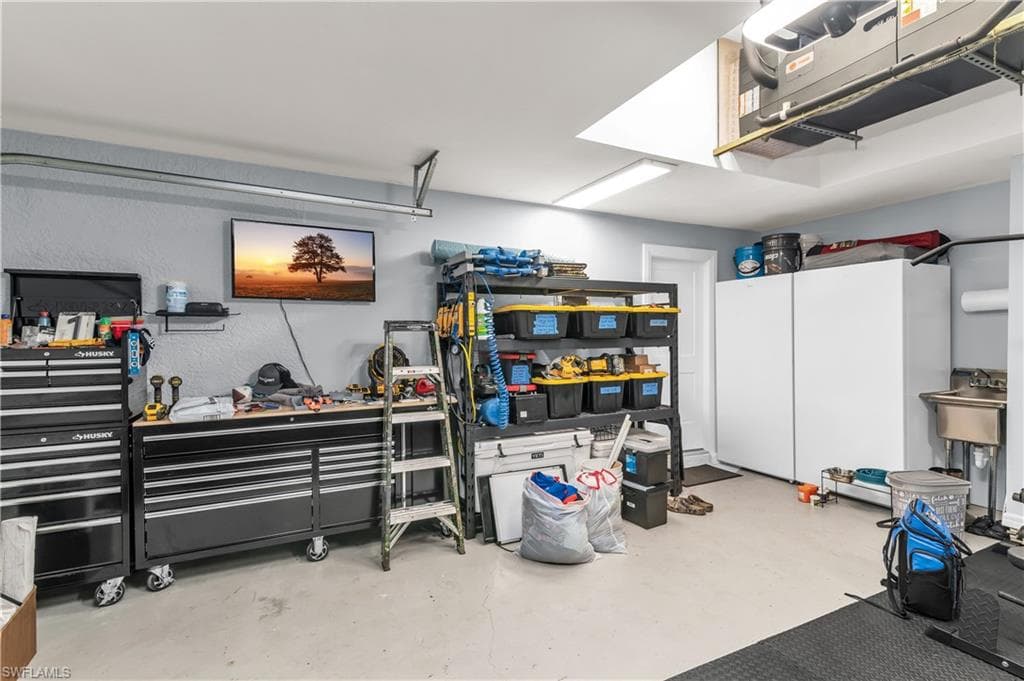 18198 Royal Hammock Blvd, Naples, FL 34114-32
