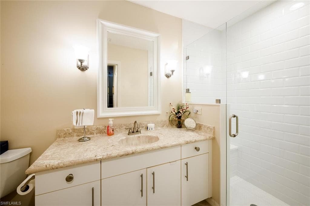 8555 Naples Heritage Dr 216, Naples, FL 34112-21
