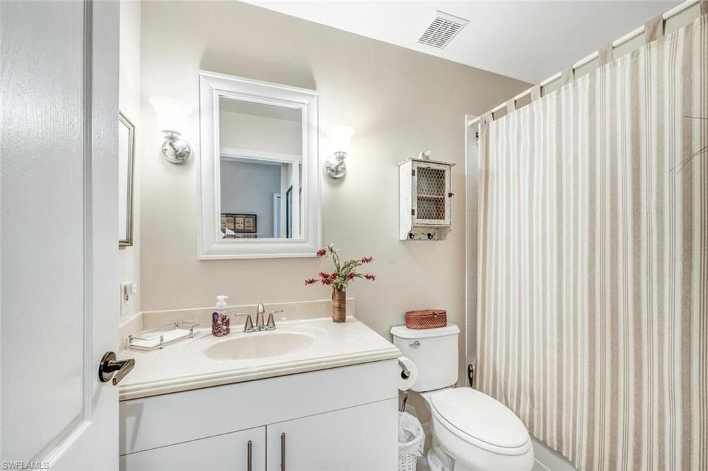 8555 Naples Heritage Dr 216, Naples, FL 34112-24