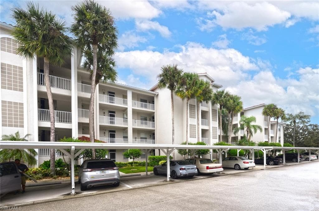 8555 Naples Heritage Dr 216, Naples, FL 34112-3