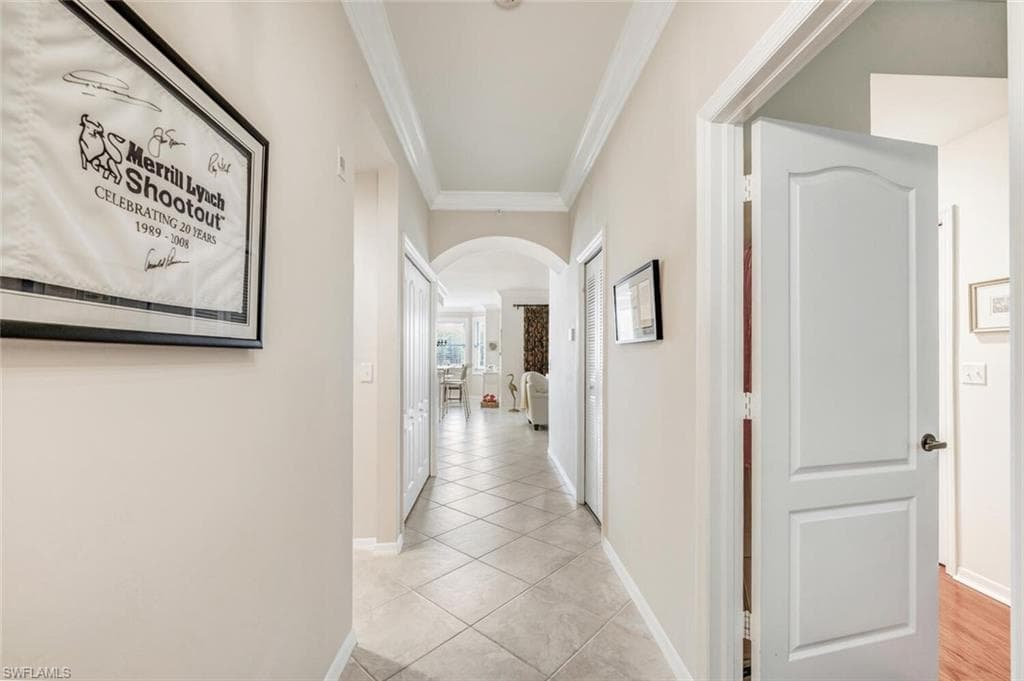 8555 Naples Heritage Dr 216, Naples, FL 34112-5