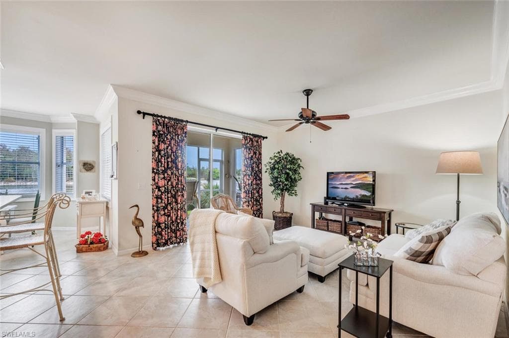 8555 Naples Heritage Dr 216, Naples, FL 34112-6